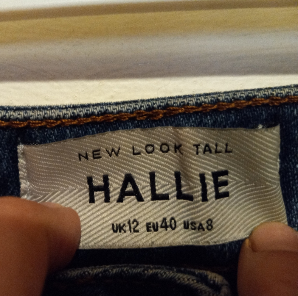 Jeans - Picture 4 of 4